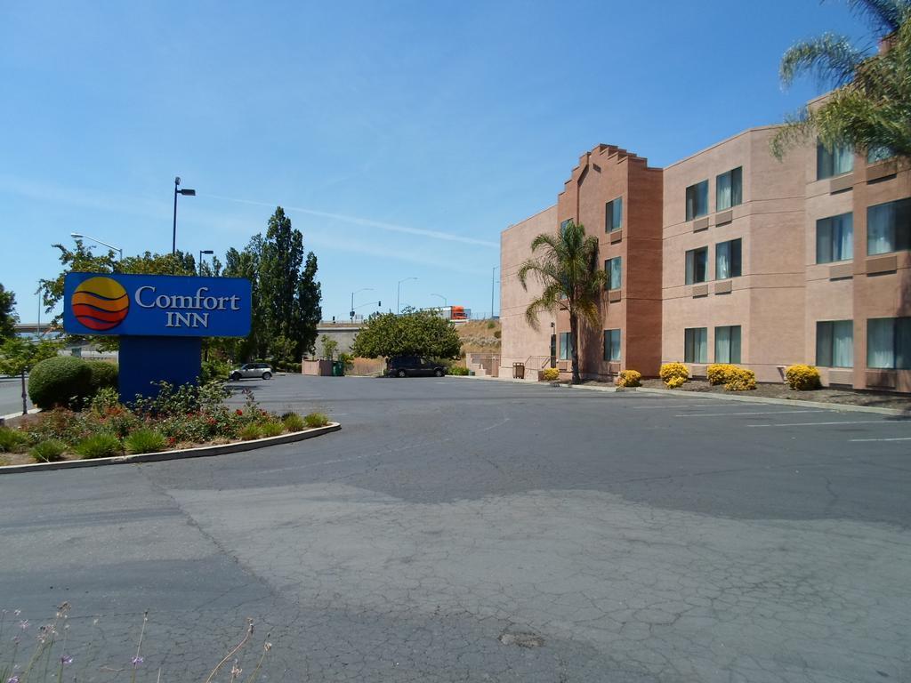 Comfort Inn Silicon Valley East Fremont Dış mekan fotoğraf